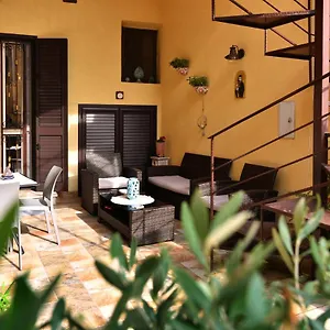  Apartment L'elegante Dependance Del Barone Francesco Sala